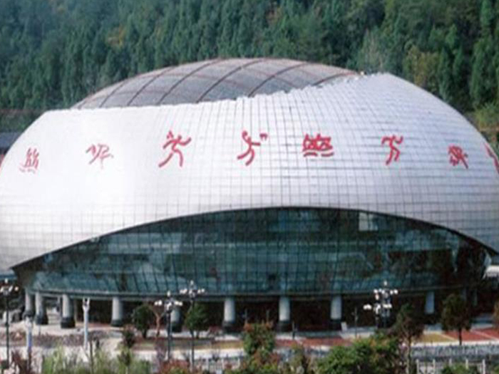 宁德体育中心球形网架加工安装